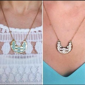 Stella & Dot Breezeblock Necklace